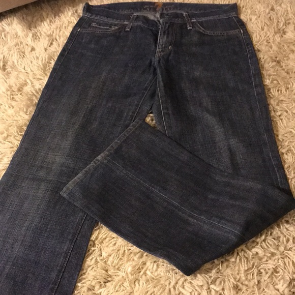 Jean - Picture 2 of 3